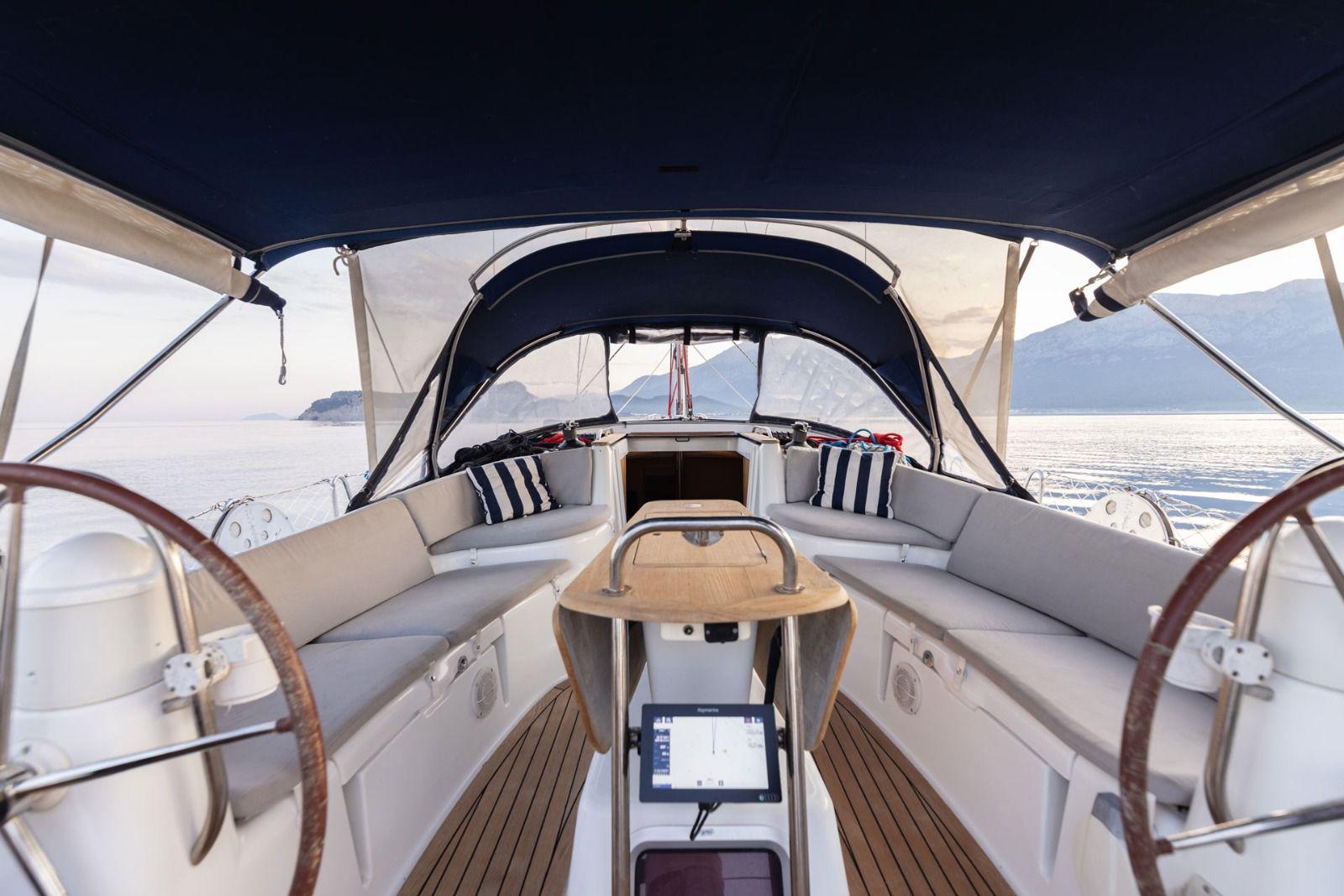 KEMER, Jeanneau 42 SAILBOAT